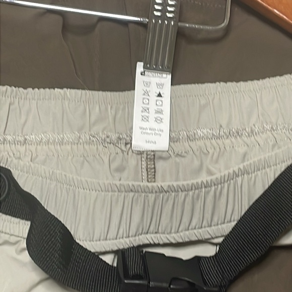 HALARA Waterproof High Waisted Belted Side Pocket Hiking Cargo Shorts - Picture 4 of 8